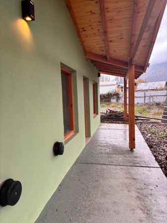 Local Comercial en Alquiler - Av. Islas Malvinas, El Hoyo