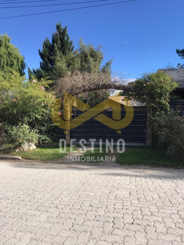 ¡Complejo de Cabañas en Venta - Ubicacion Centrica sobre Ruta 40, El Hoyo