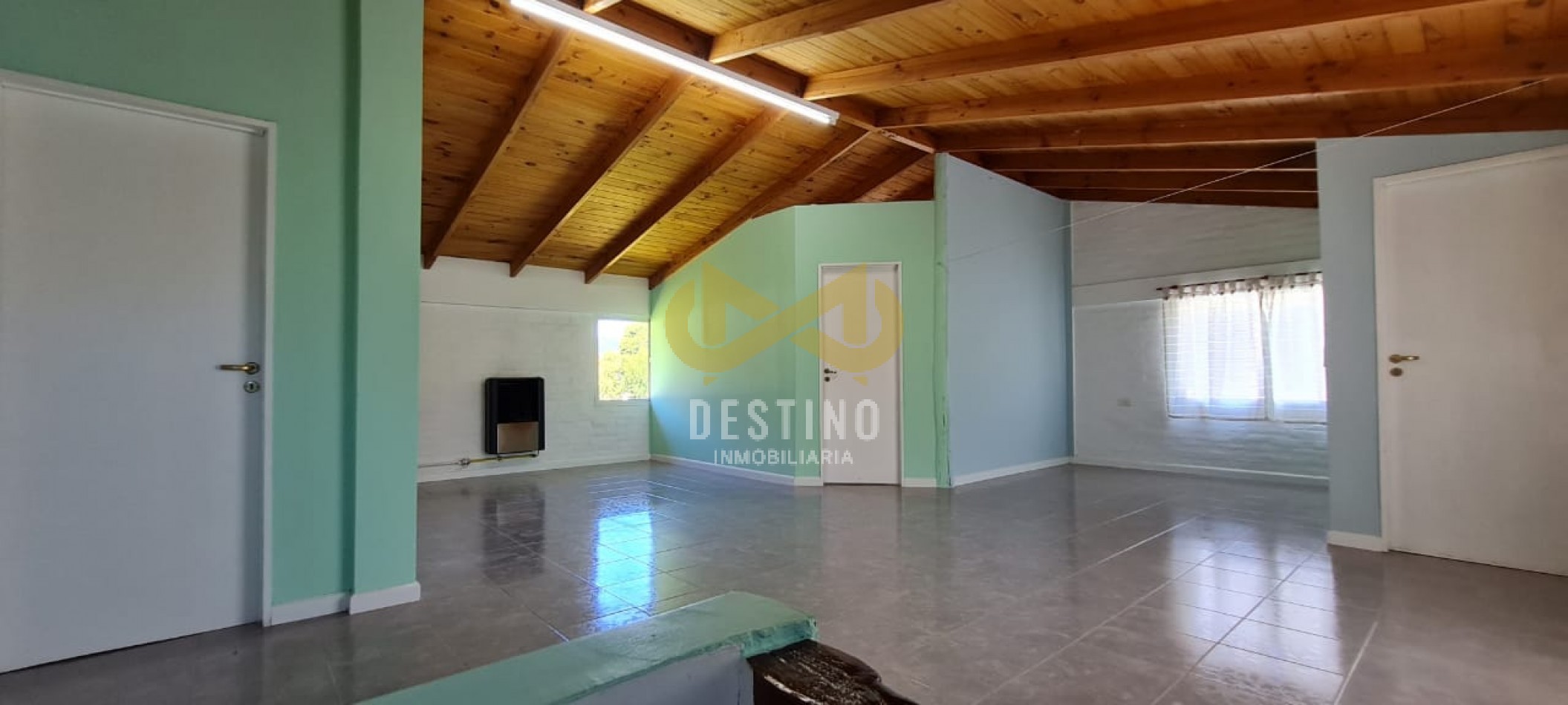 PROPIEDAD EN VENTA - EL HOYO, ZONA EL PEDREGOSO (RUTA 40)