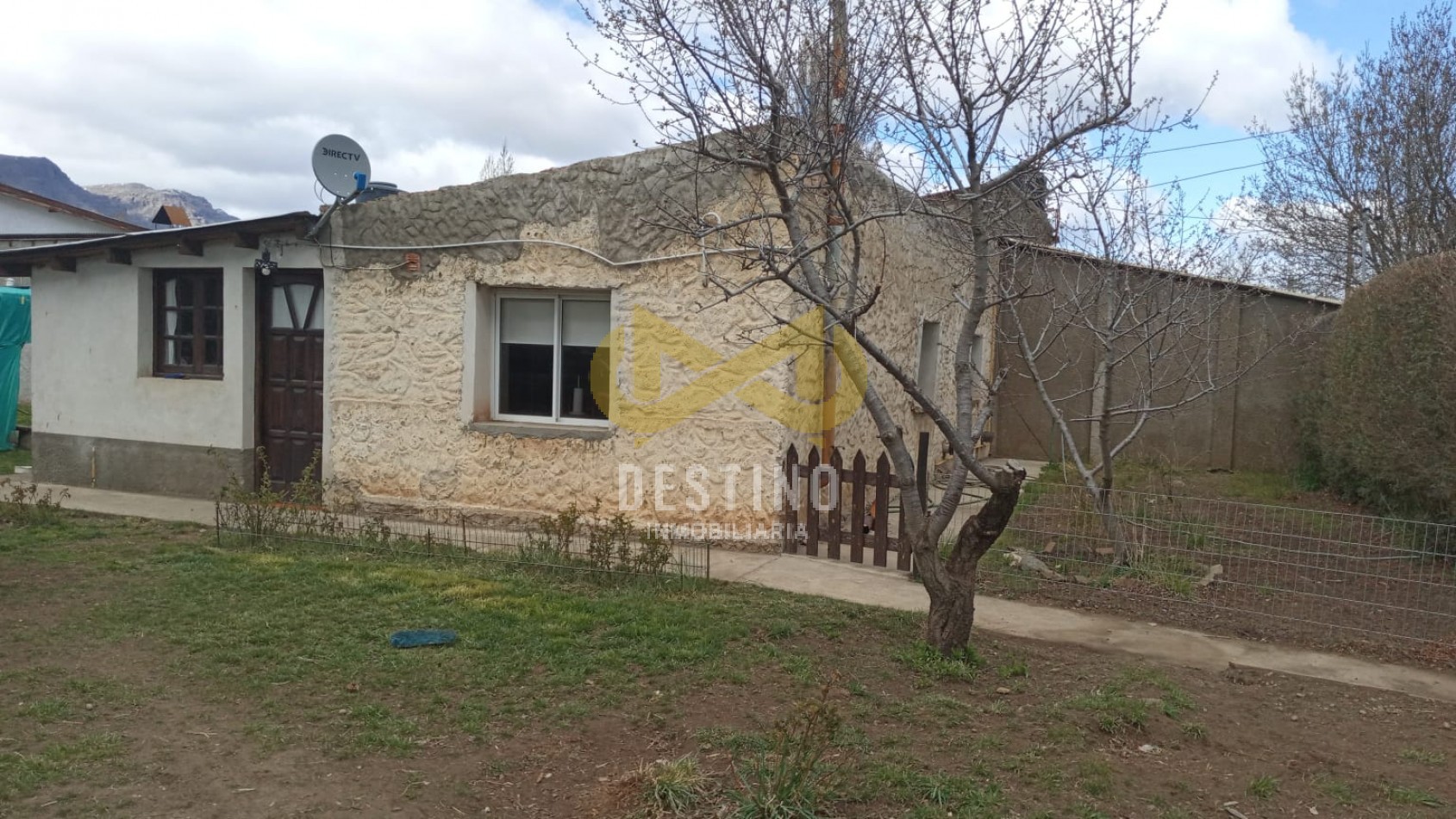CASA EN VENTA- ZONA CENTRO , EL MAITEN