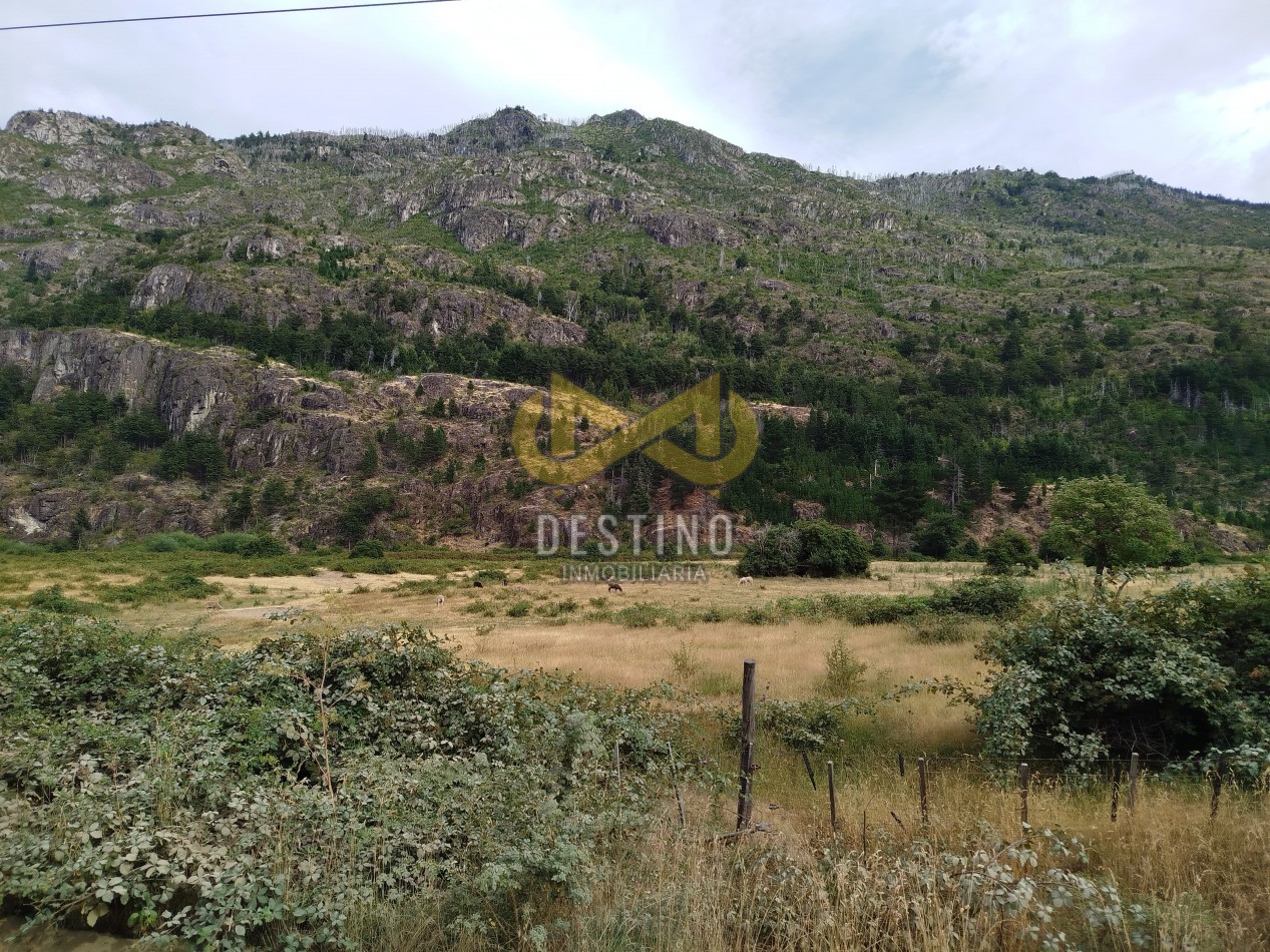 ¡10 Hectareas en El Desemboque - A Solo 3 km del Lago!