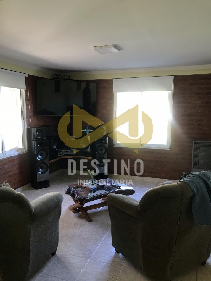 PROPIEDAD EN VENTA - EL HOYO, ZONA EL PEDREGOSO (RUTA 40)