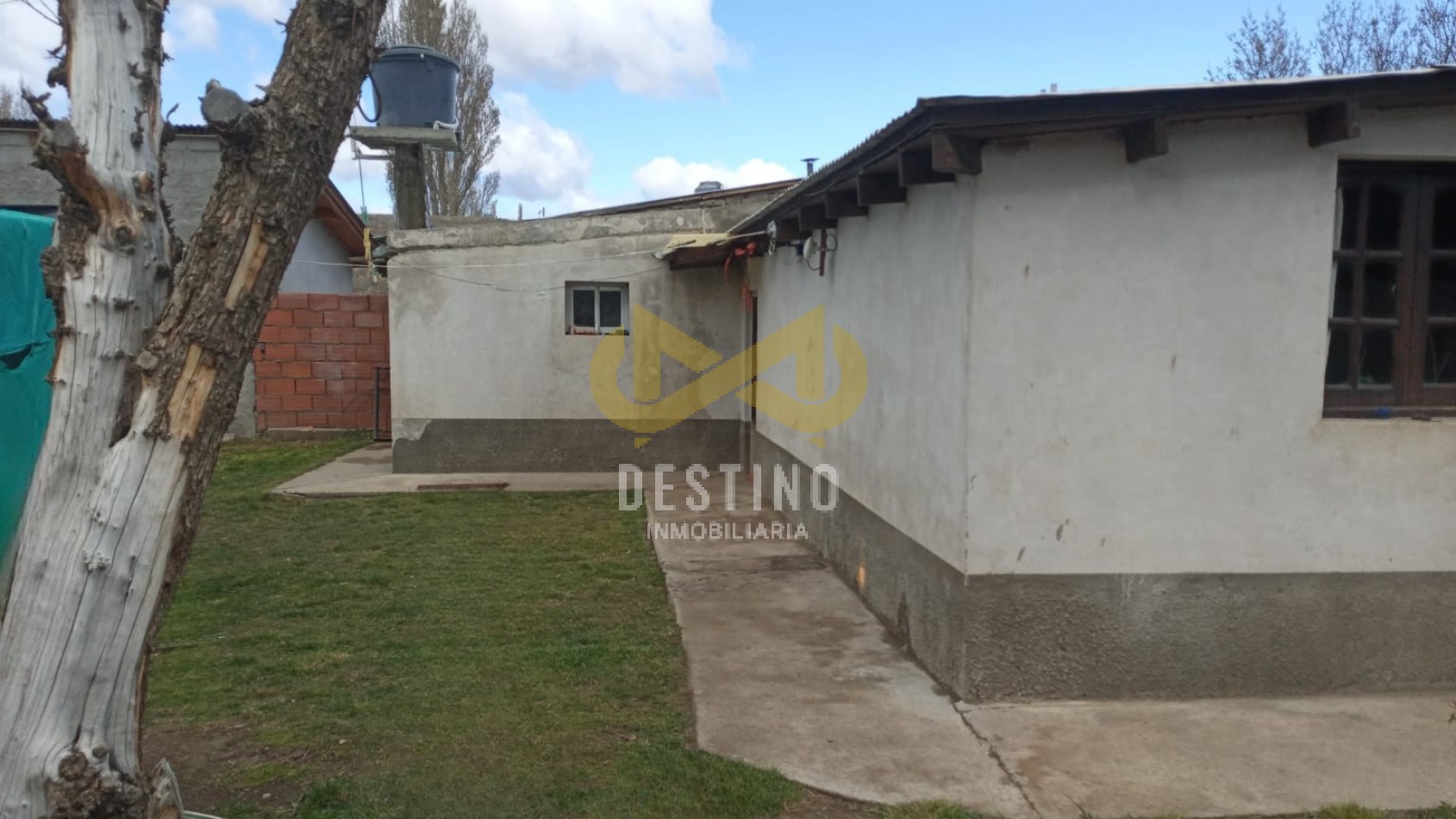 CASA EN VENTA- ZONA CENTRO , EL MAITEN