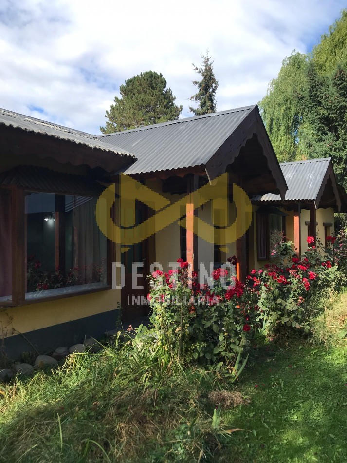 ¡Complejo de Cabañas en Venta - Ubicacion Centrica sobre Ruta 40, El Hoyo