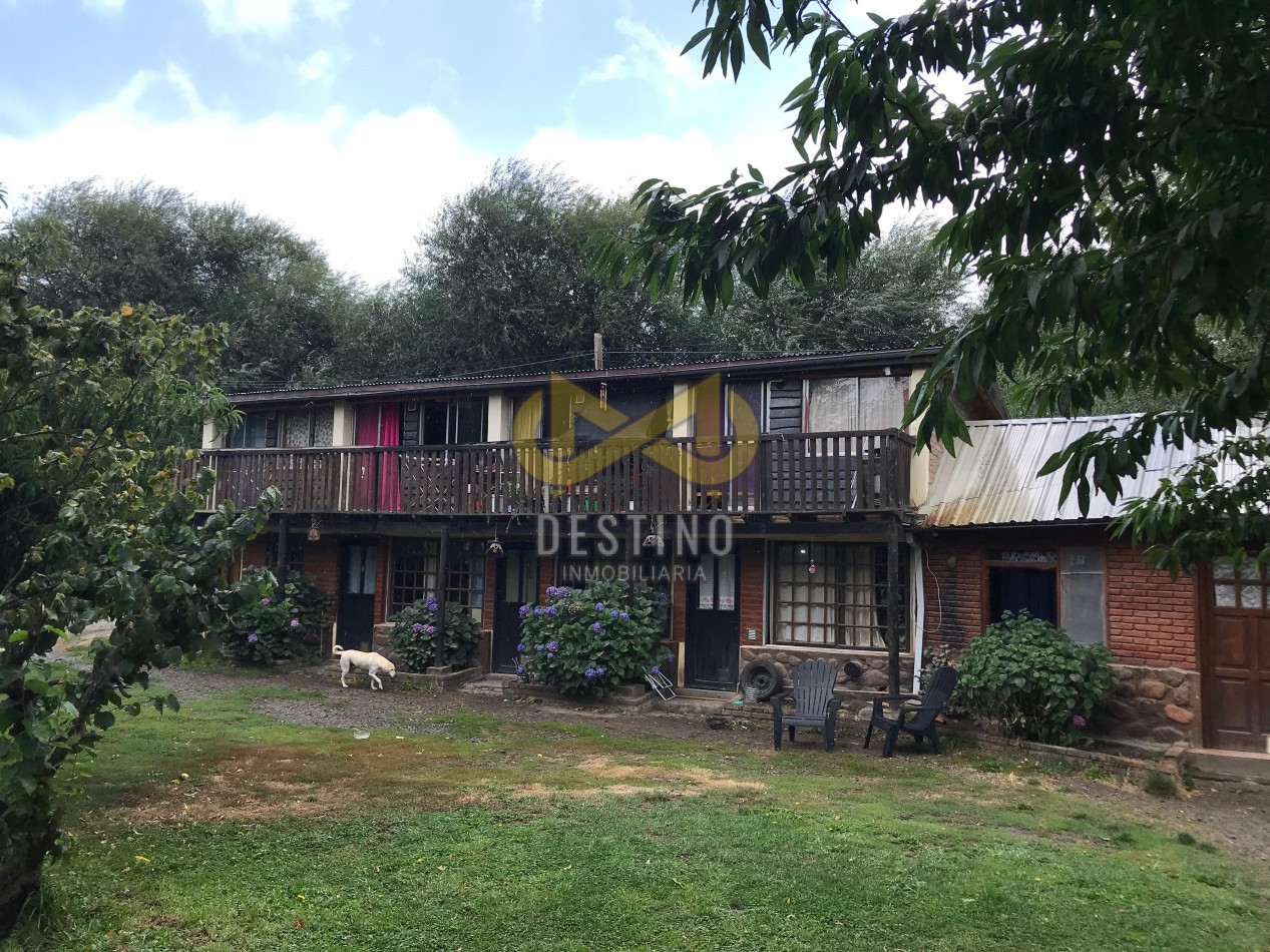 Complejo de Cabañas en Funcionamiento - Camino a Lago El Desemboque