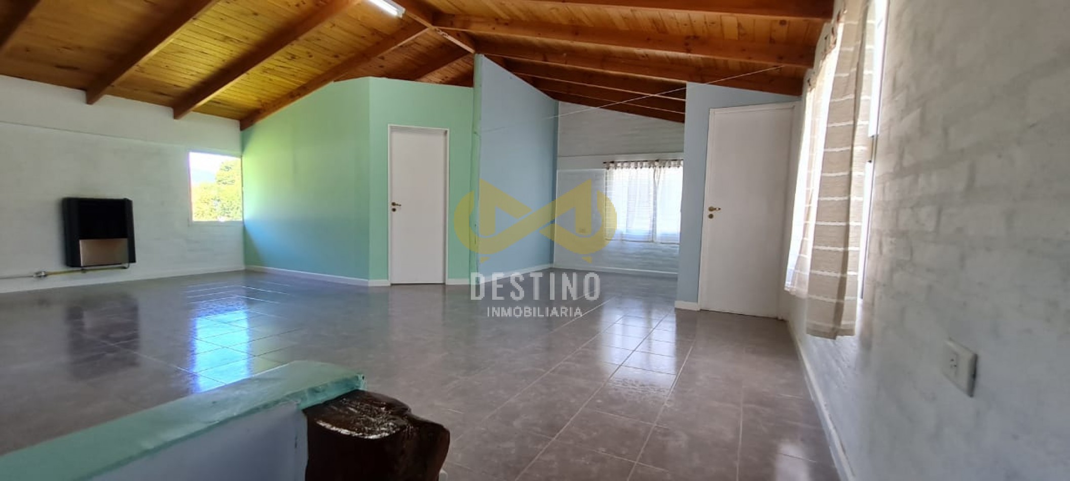 PROPIEDAD EN VENTA - EL HOYO, ZONA EL PEDREGOSO (RUTA 40)