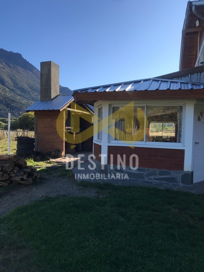 PROPIEDAD EN VENTA - EL HOYO, ZONA EL PEDREGOSO (RUTA 40)