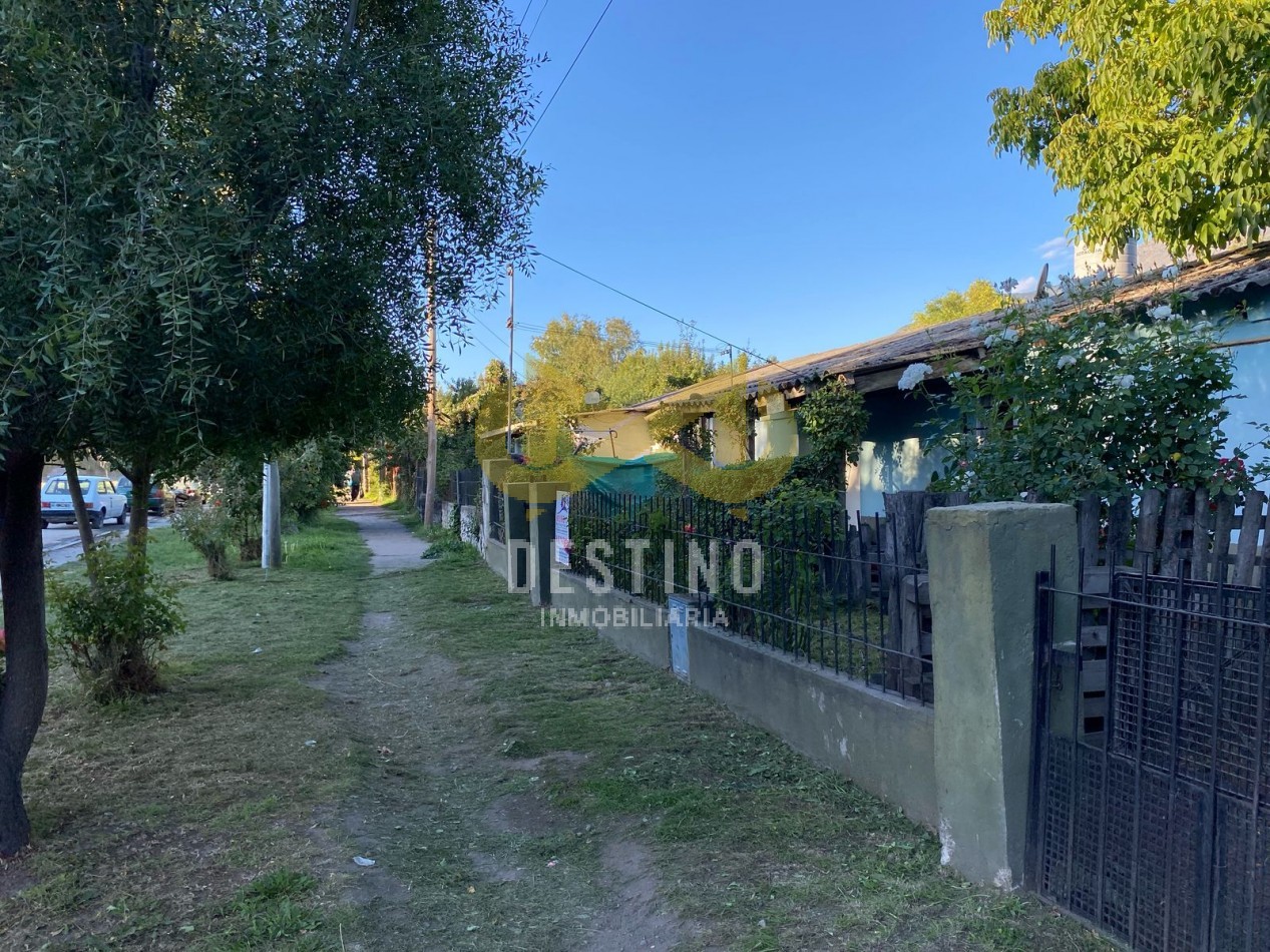 ¡CASA EN VENTA EN EL BOLSON, RIO NEGRO!