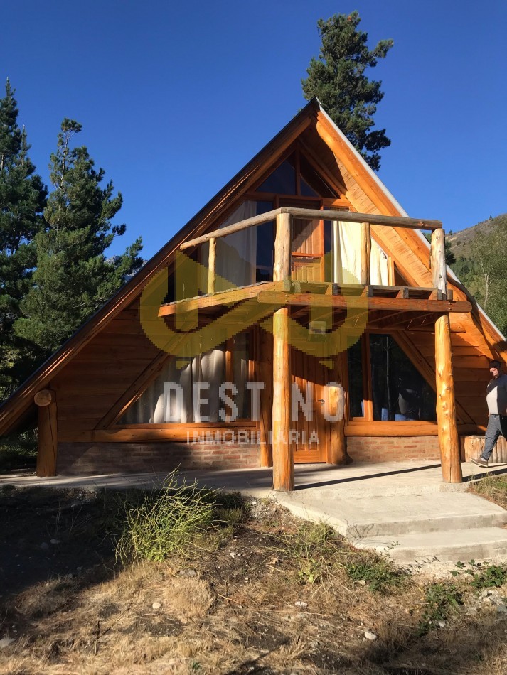 ¡Cabaña Alpina en Venta - Barrio Privado!