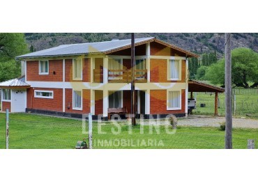 PROPIEDAD EN VENTA - EL HOYO, ZONA EL PEDREGOSO (RUTA 40)